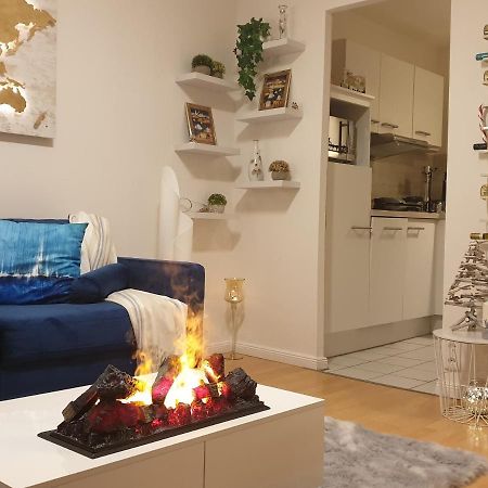 Gemuetlich U. Modern, Balkon,Pp,Strand,Delongi,Heimkino! Διαμέρισμα Γκλύξμπουργκ Εξωτερικό φωτογραφία